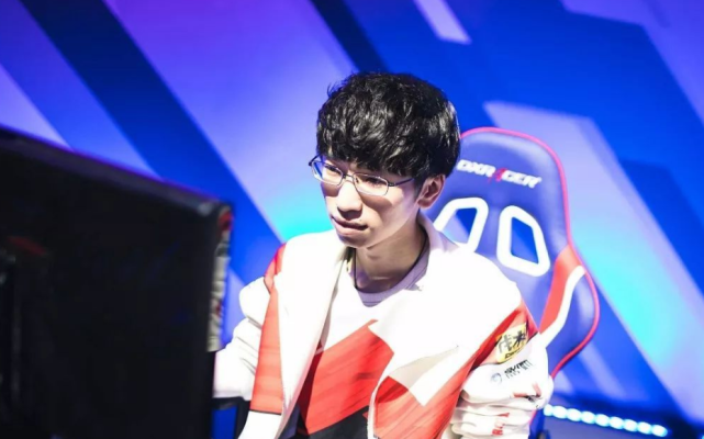 球员的长期 球员的长期